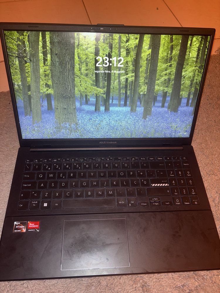 Computador portatil Asus