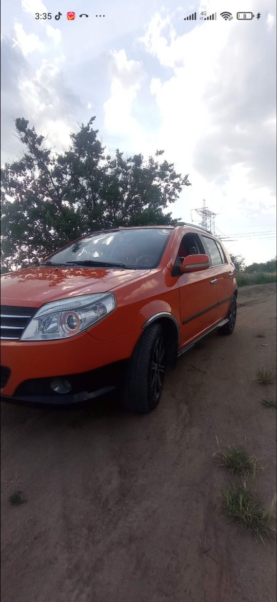 Geely mk Kross 2013г.113т.пробег,газ.бензин