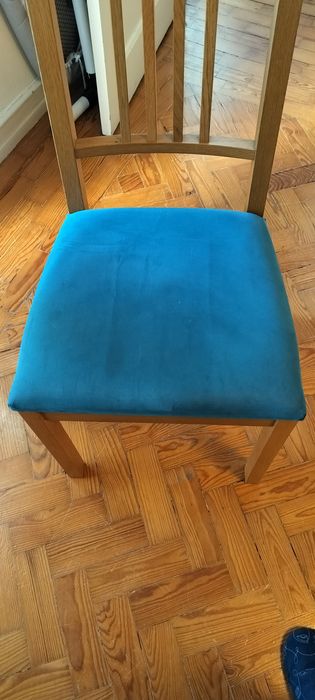 3 cadeiras IKEA tampo azul/branco  - modelo tipo NÄSINGE