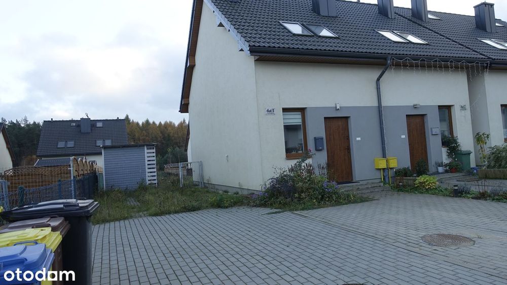 Dom pół bliźniak z 3 pokojami i pełnym wyposażeniem