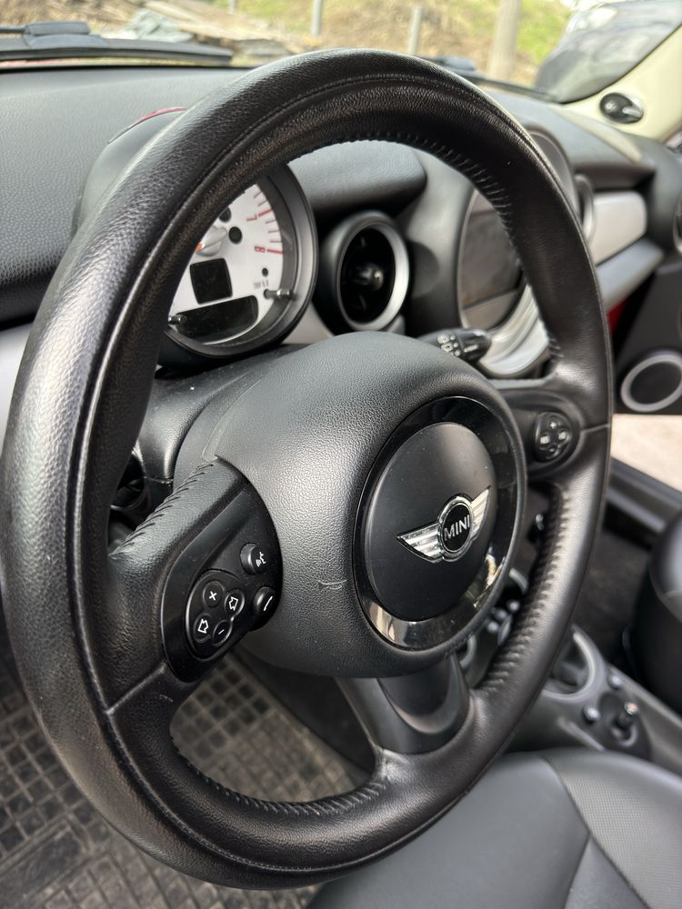 MINI Hatch Cooper (r56) 2013 рік