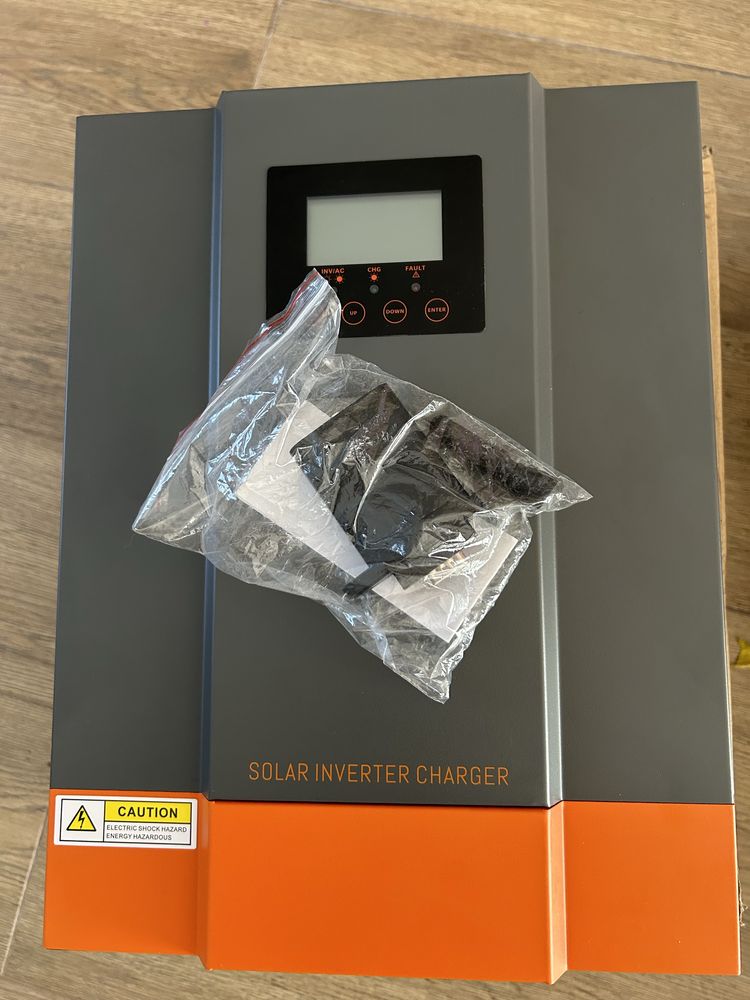 PowMr 3.2KW 24V Hybrid Solar Інвертор