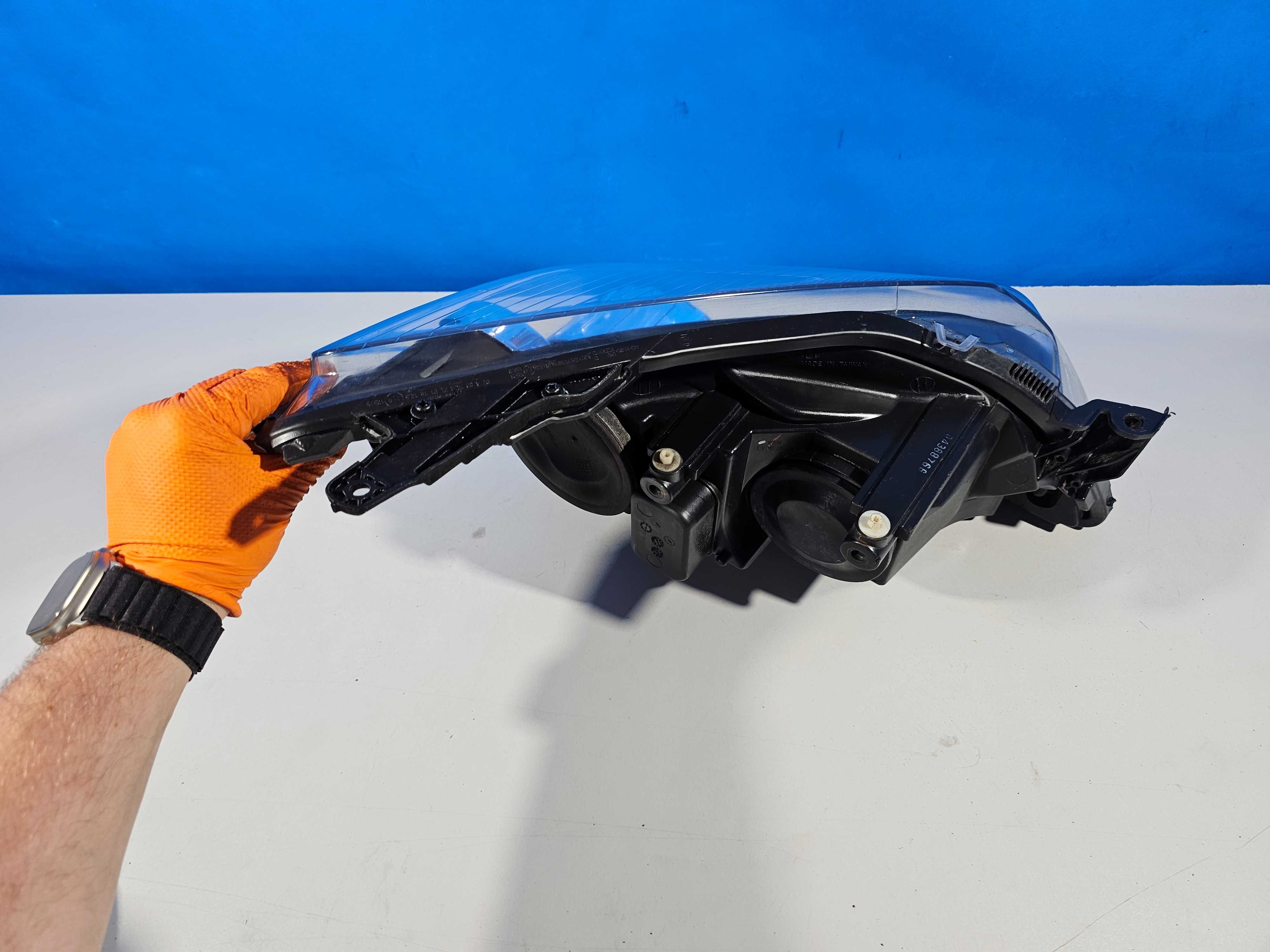 Opel Astra H Lampa Przód Przednia Zwykła H7 Lewa Kompletna Europa