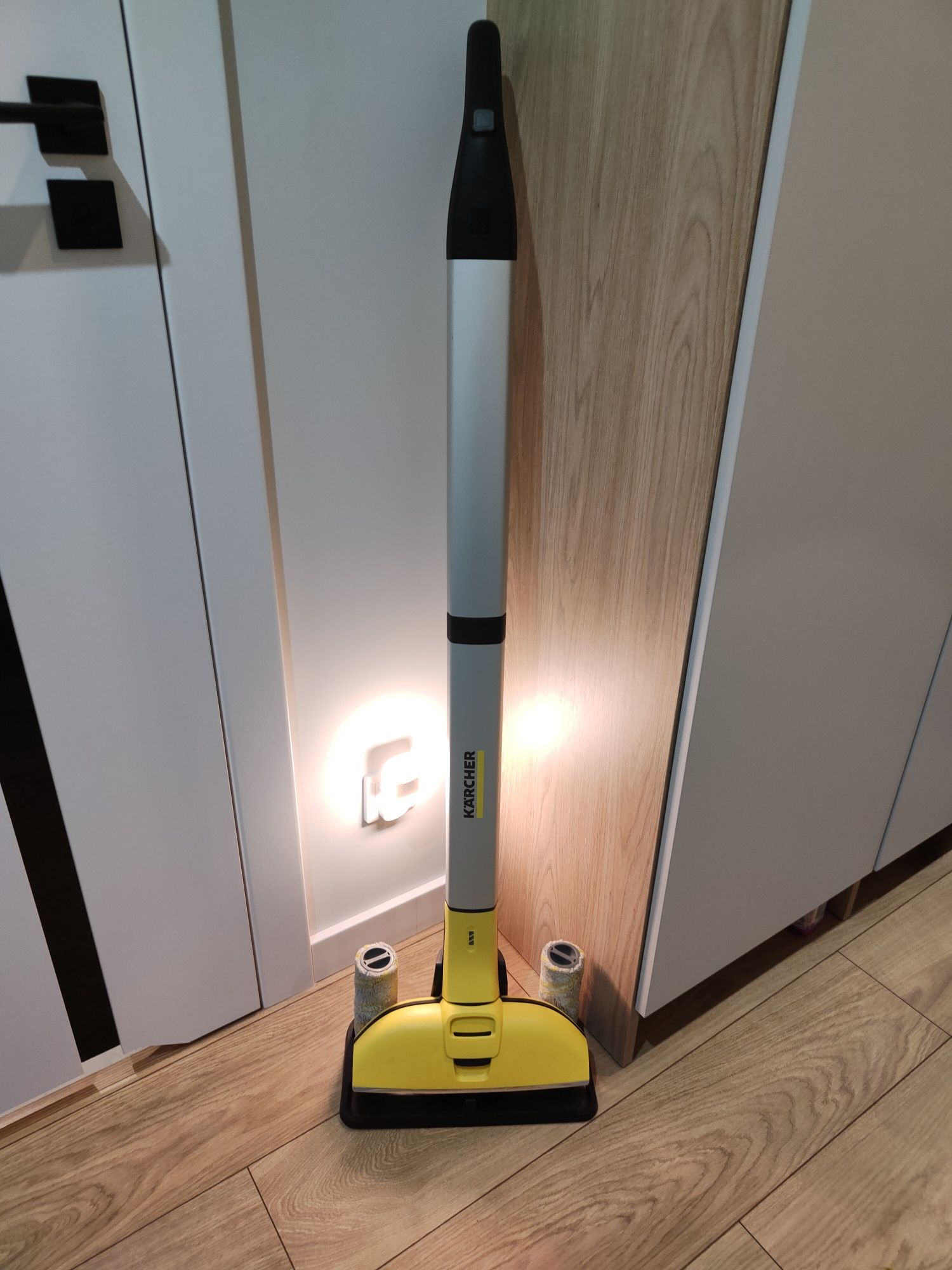 Karcher ewm2 mop elektryczny