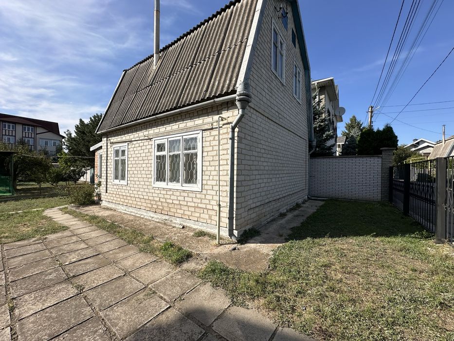 Продаж будинку Великий Луг біля Ренесансу