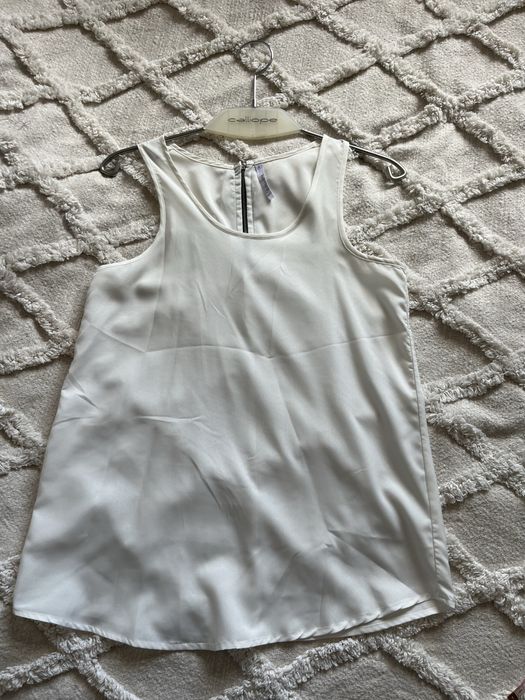 Luźna biała bluzeczka damska na ramiączkach r. S/M