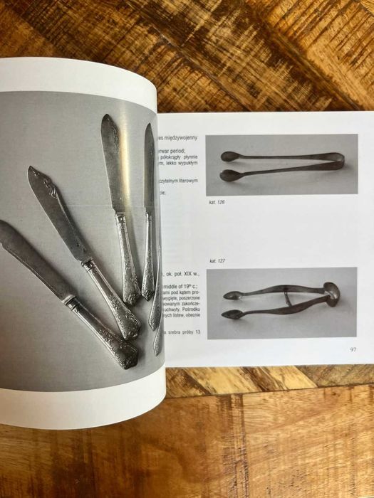 Księżycowy blask sreber Srebra stołowe XIX XX w. katalog