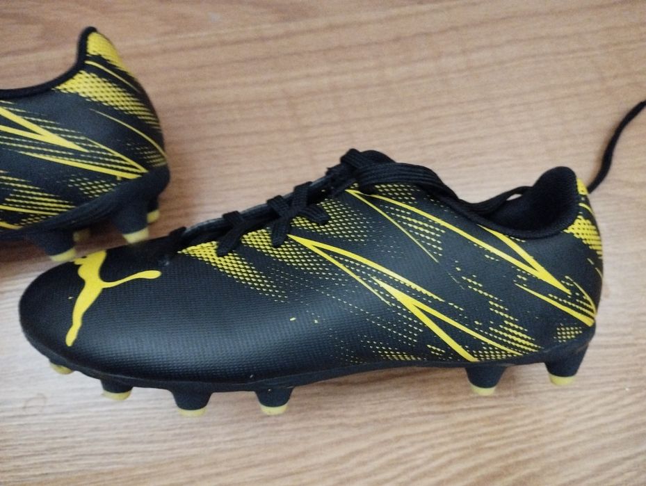 Chuteiras Puma tamanho 32