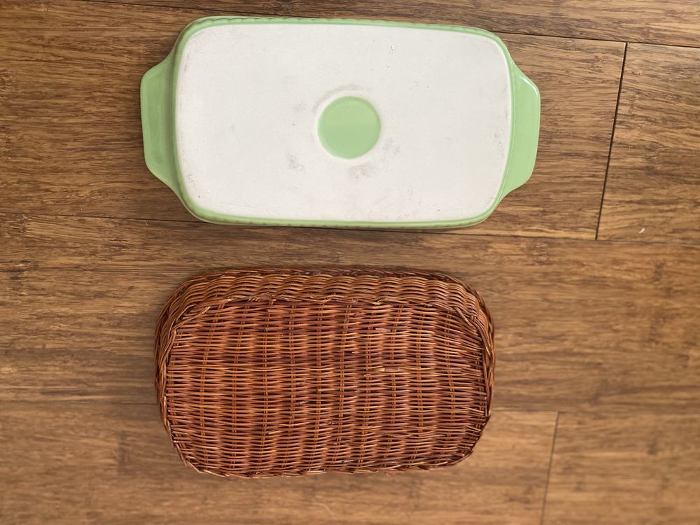 Pojemnik ceramiczny do zapiekania z koszyczkiem