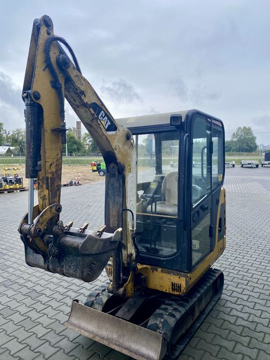 Minikoparka Cat 301.6, 3 łyżki, dodatkowa linia, stan bdb,sprzedam