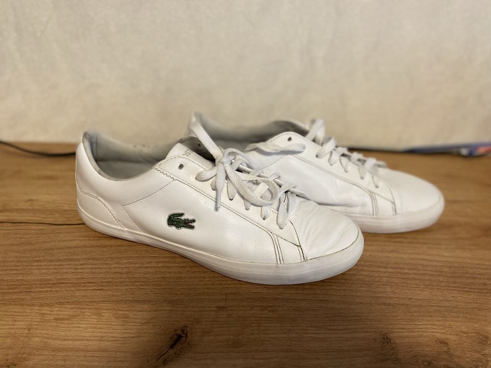 Продам кросівки чоловічі оригінальні Lacoste