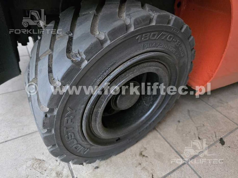 Wózek Widłowy TOYOTA 8FG20 , Kabina, pozycjoner, TOYOTA 8FGKF20  LINDE