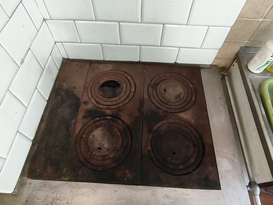 Pilne!! Piec kaflowy kuchenny lub części