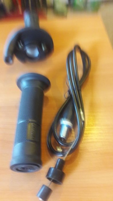 Rollgaz z manetki gripy z linka gazu uniwersalny cross dt tdr xl CRM