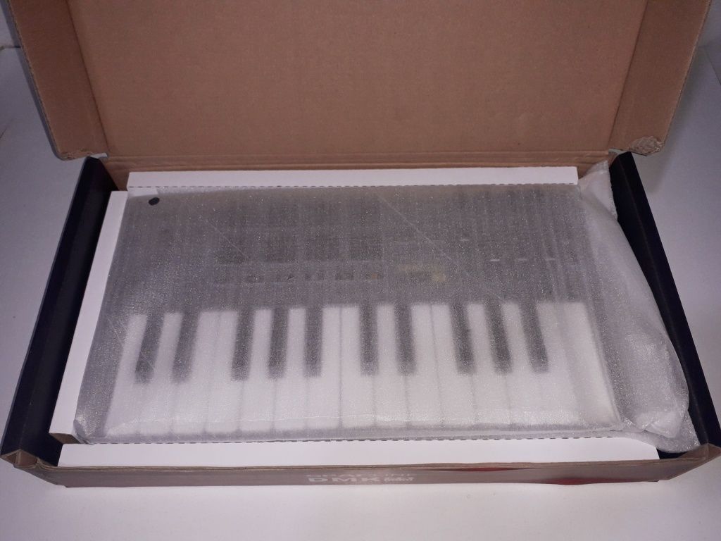 Teclado Controlador Midi Donner DMK-25 - NOVO