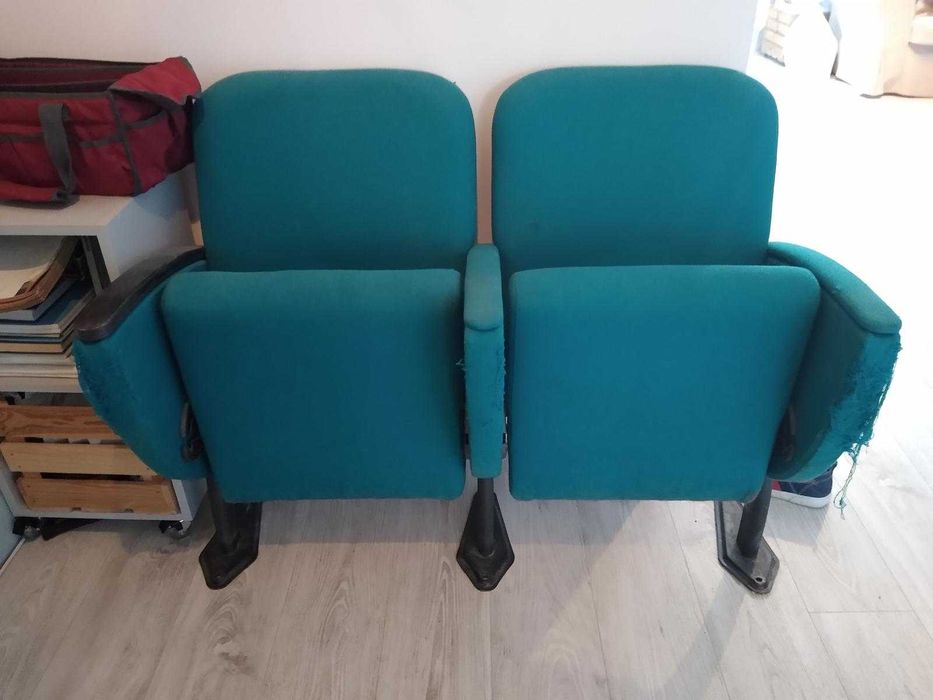 fotele kinowe (obicie na podłokietnikach do wymiany)