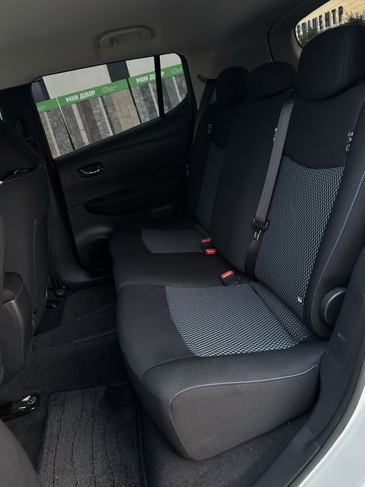 Nissan Leaf 2019 року з оригінальним пробігом 35 тис.км