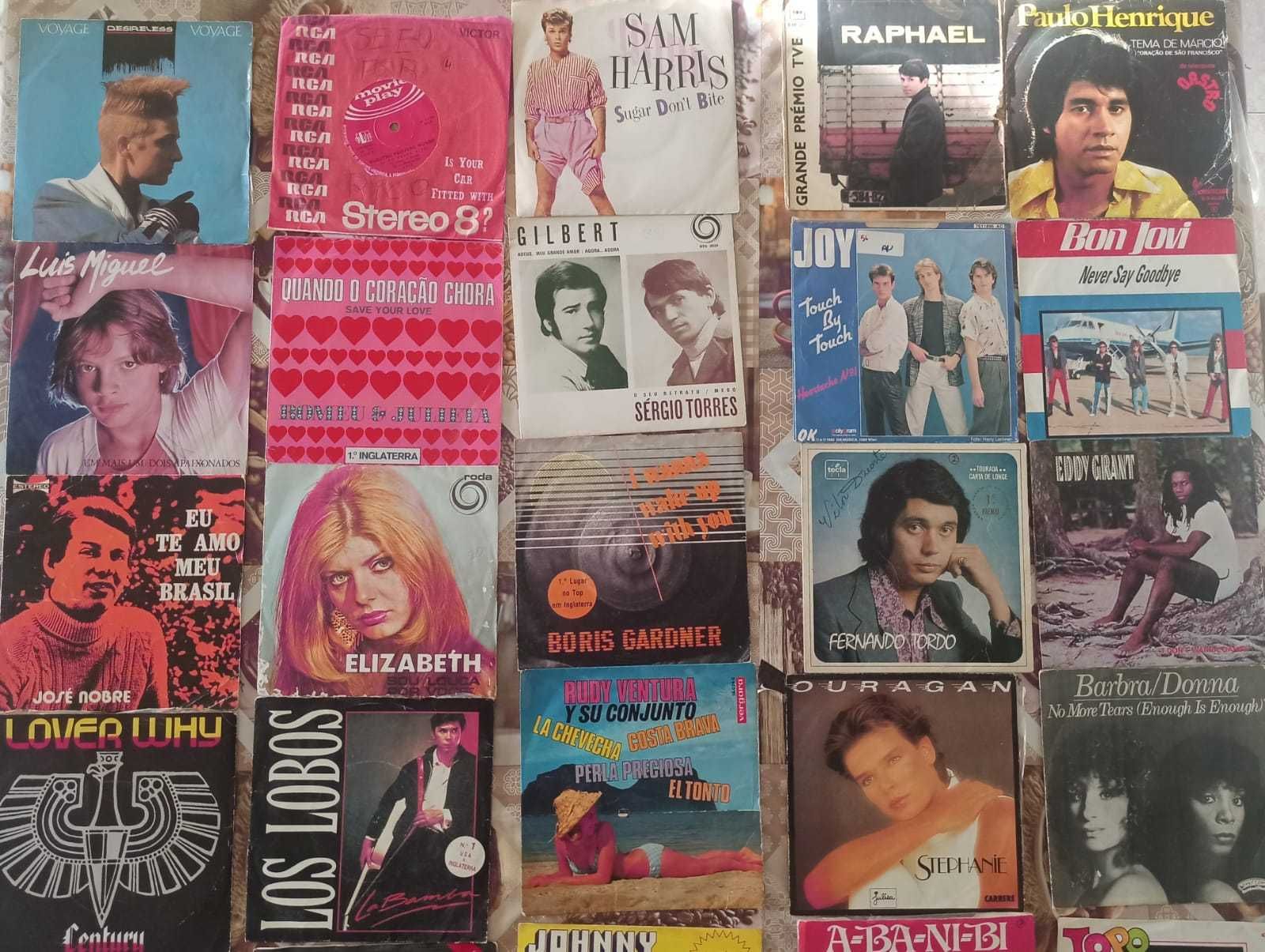 Singles Vinil a precisar de novos donos