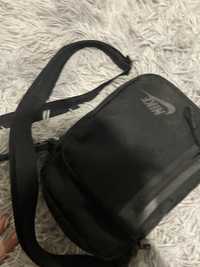 Bolsa nike tech preta