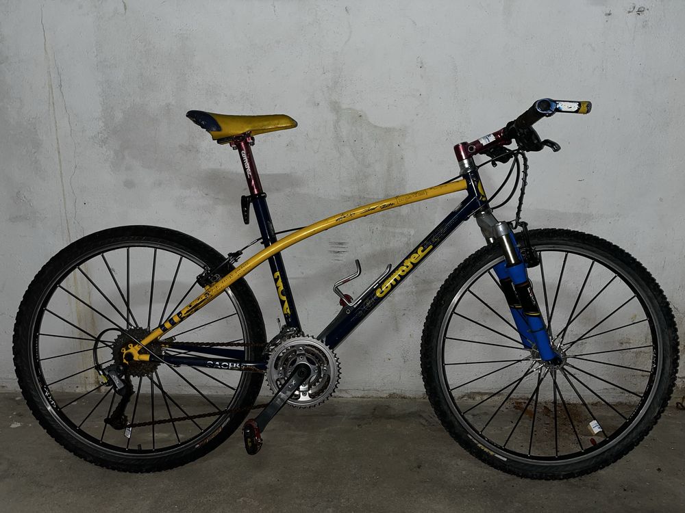 Bicicleta Corratec.