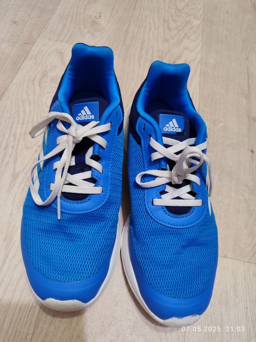 Кросовки Adidas!