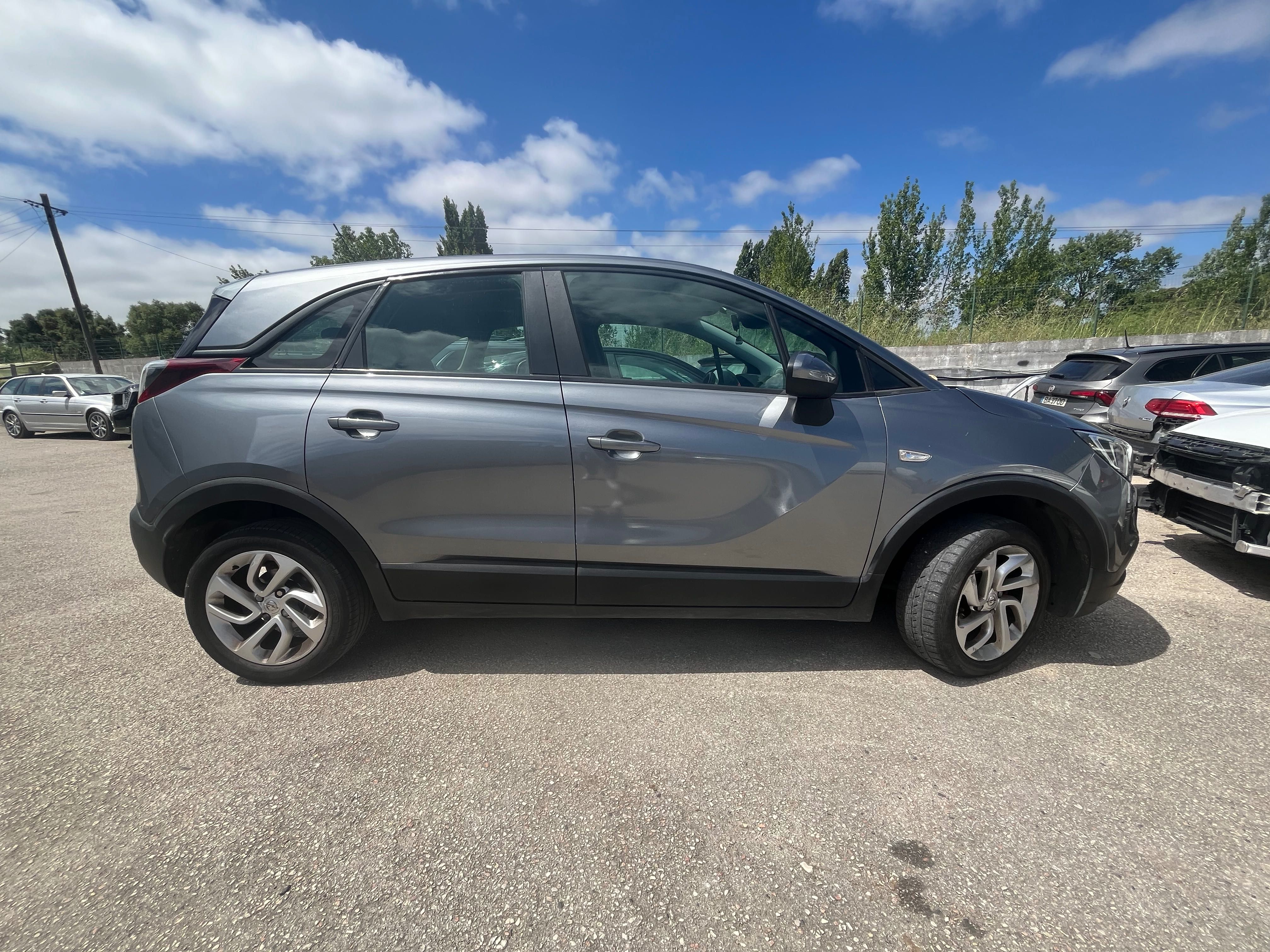 Opel CROSSLAND X GASOLINA E GPL DE FÁBRICA  muito fiável só andae