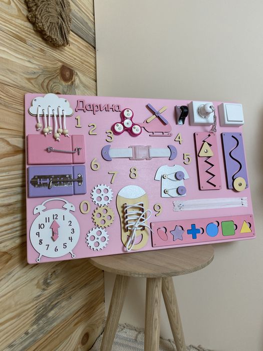 Бізіборд для хлопчика, для дівчинки, методика монтессорі