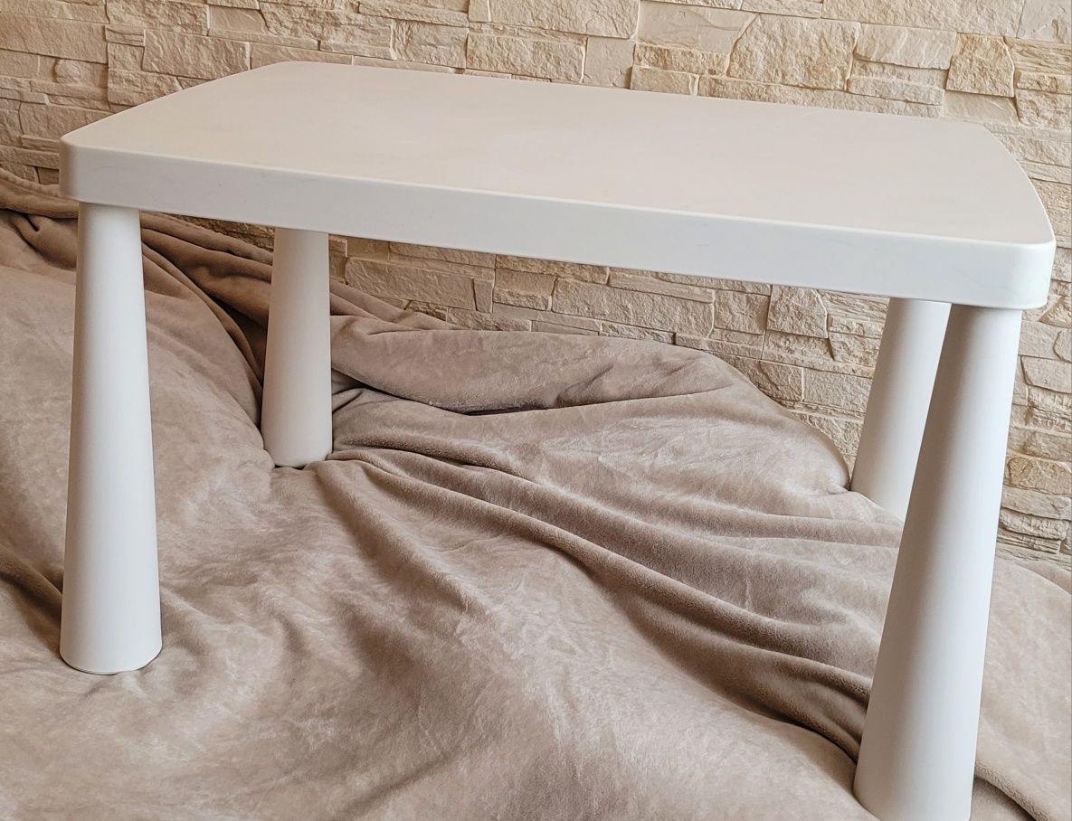 Ikea Mammut stolik stół dziecięcy ok 75cmx55cmx46cm
