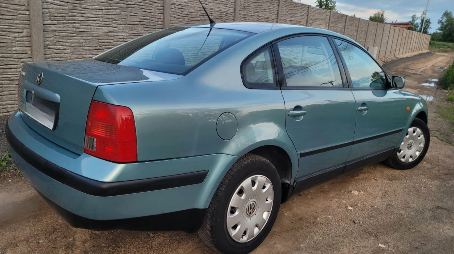 vw passat 1.6 sedan klima elektryka!!