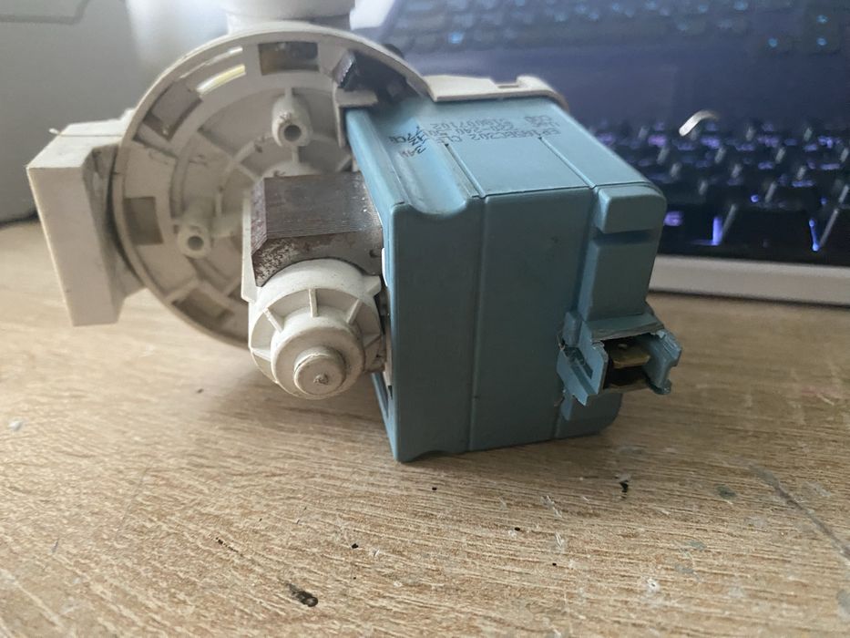 Насос від пральної машини