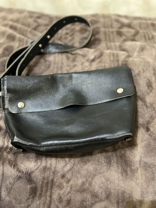 Продам кожанную бананку для ценителей моды )