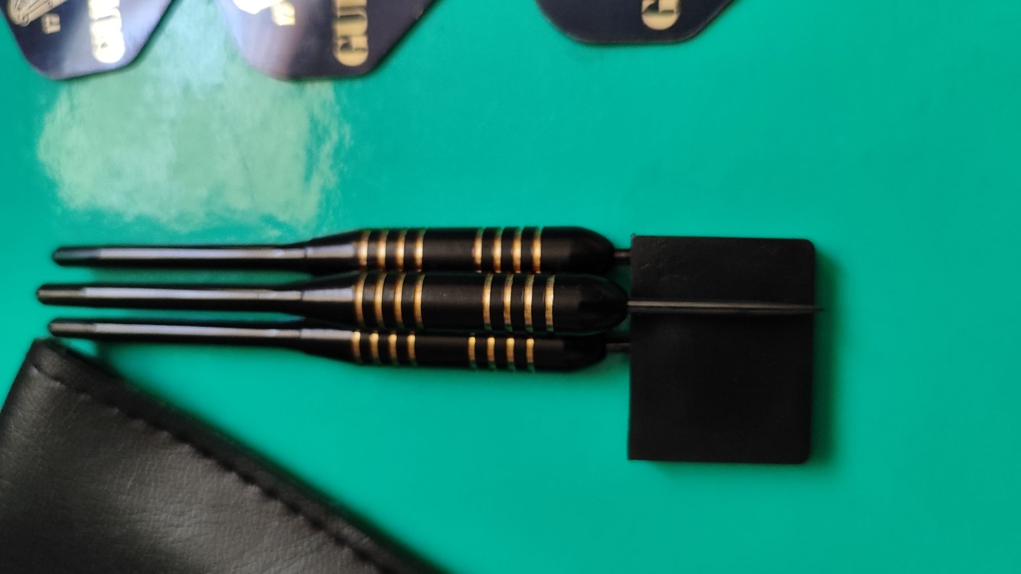 Lotki dart Guinness 19g Vintage ze skórzanym etui