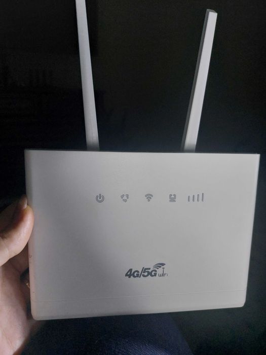 3G/4G модем і Wi-Fi роутер Modem модем RS980+ з 4 LAN портами (Білий)