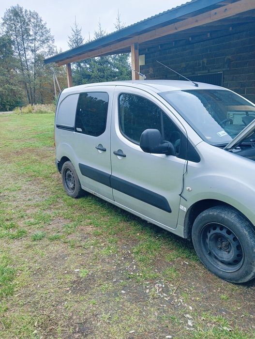 Sprzedam części do Citroen Berlingo 2008 rok 1.6 HDi silnik igła