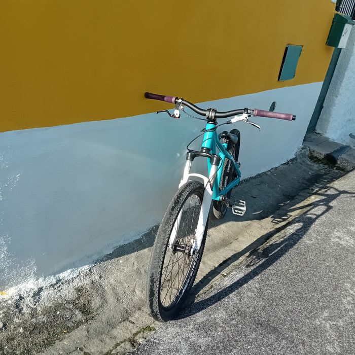 Vendo dirt jump em bom estado