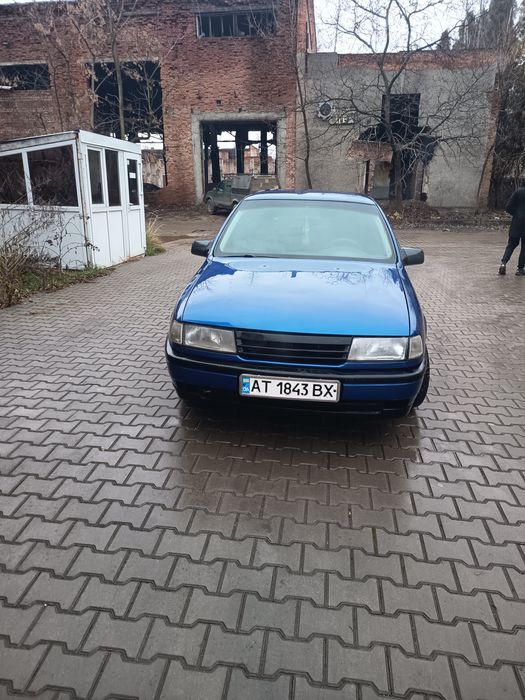 Опель вектра а 1989.р