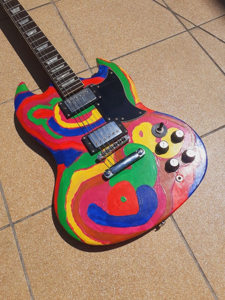 C. Giant Gitara SG Vintage