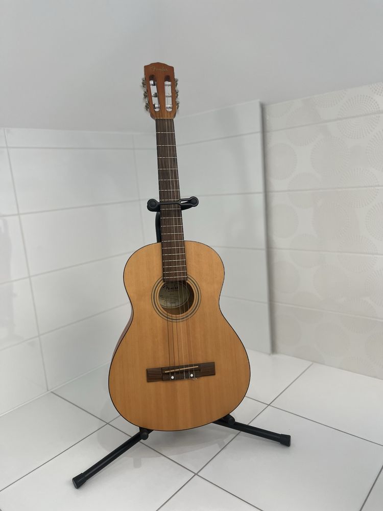 gitara klasyczne Fender ESC-80