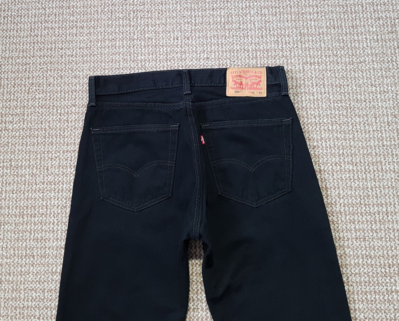 Levi's 505 waterless джинси regular fit оригінал W32 L32 чорні