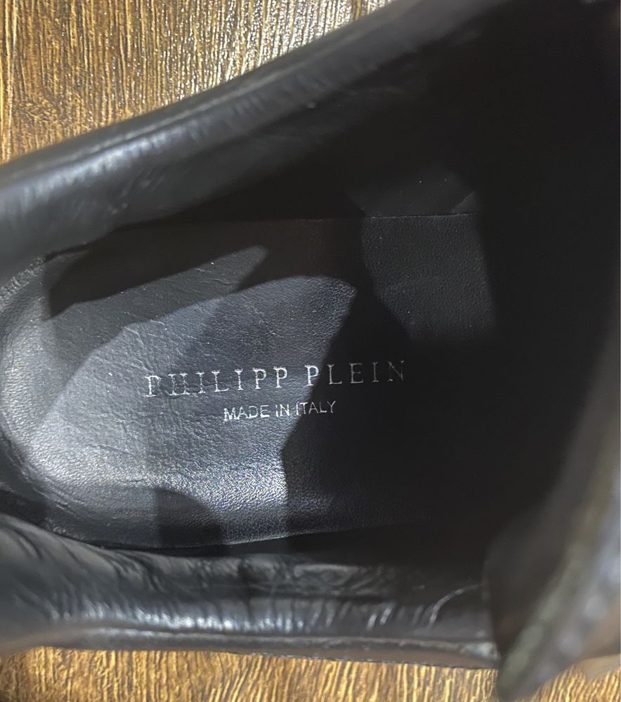 Оригінальні кросівки Philipp Plein
