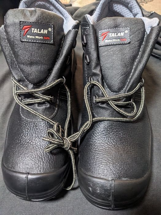 Рабочие ботинки 44 размер с мет носком
