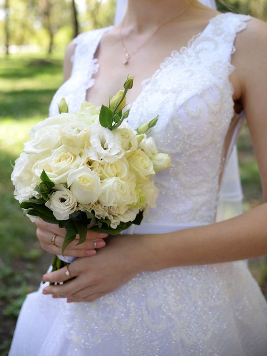 Продам свадебное платье