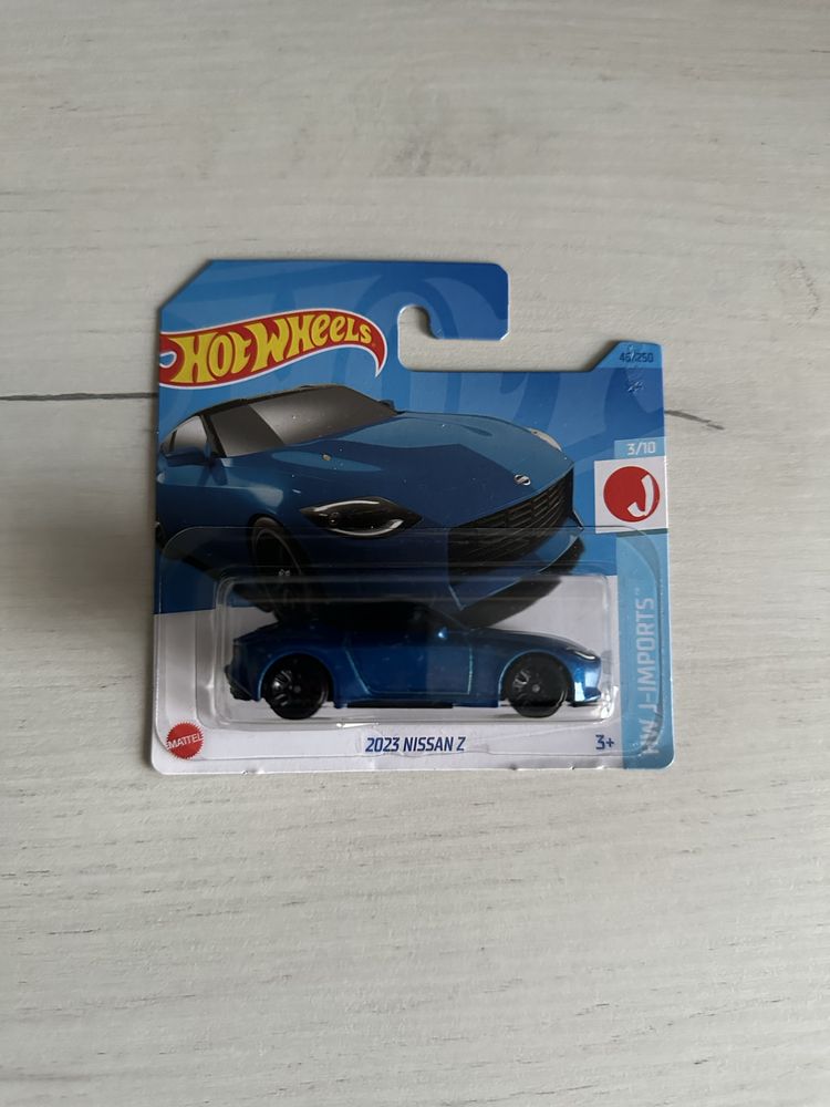 Samochodzik zabawkowy Hot Wheels 2023 Nissan Z