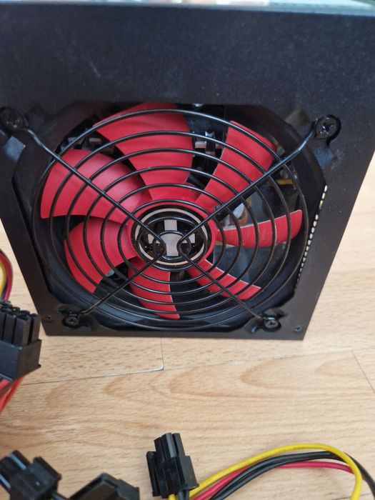 XILENCE XP600R6 блок живлення