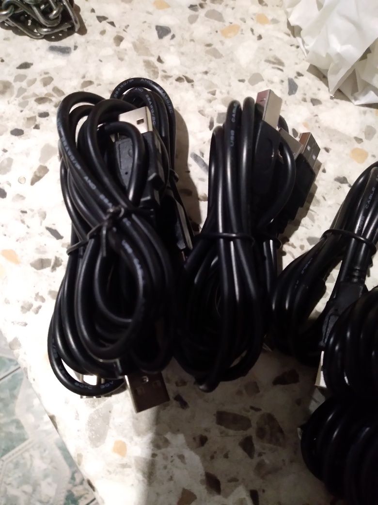 usb cable awm 2725 vw 1 80c 30v 28awg/1p