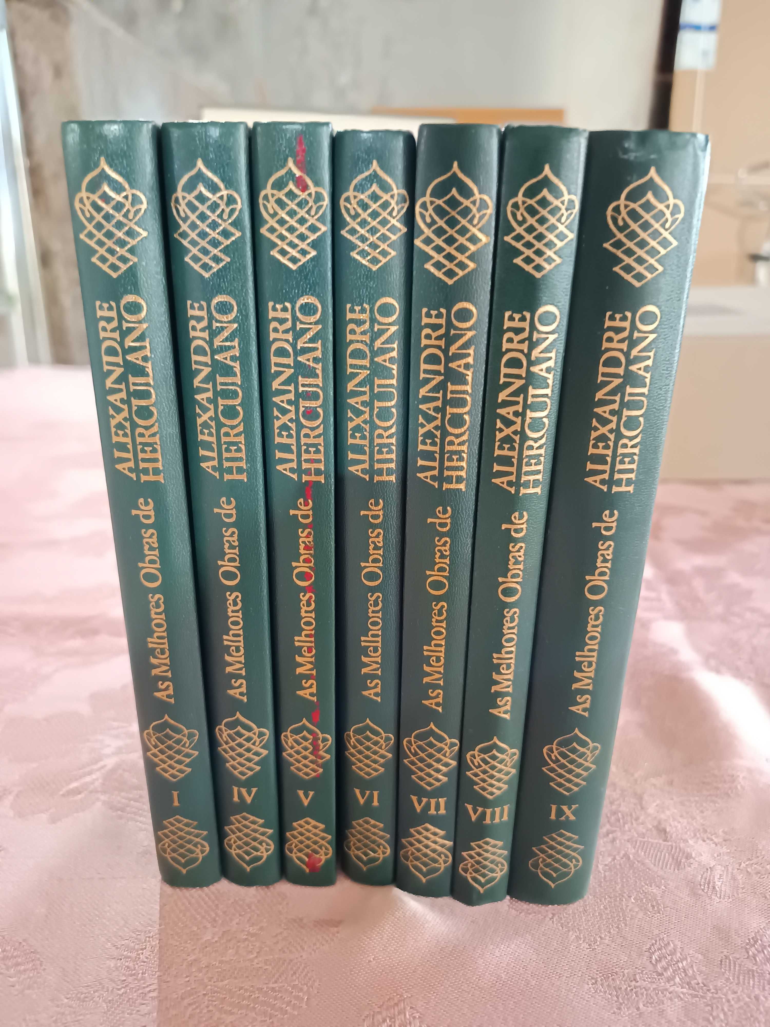 Lote livros diversos em Português