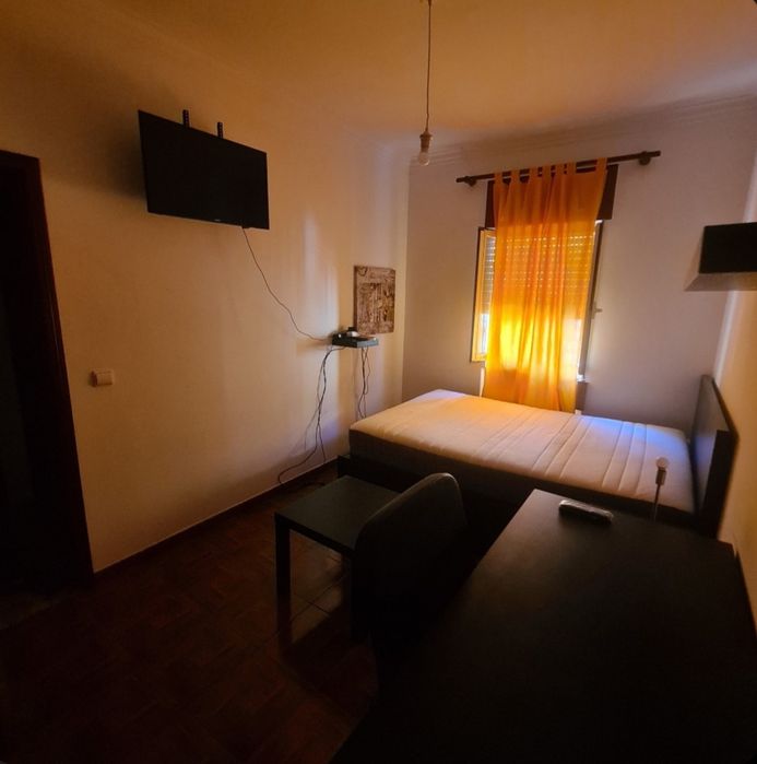 Quarto Cruz Quebrada