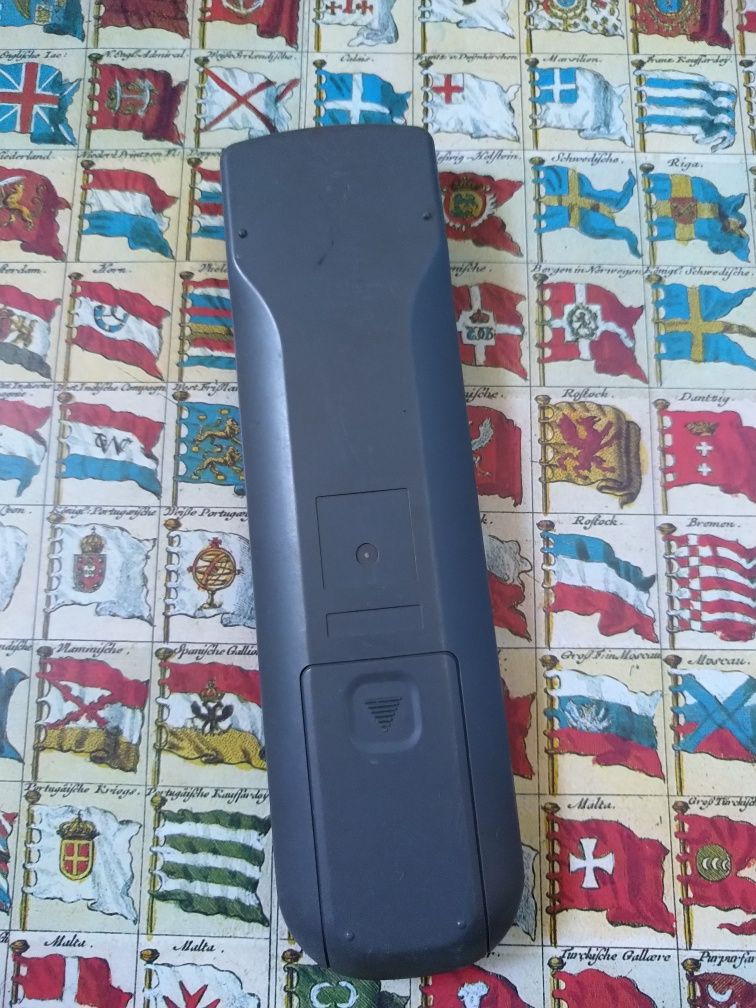 Pilot do VHS firmy nokia  tv 344