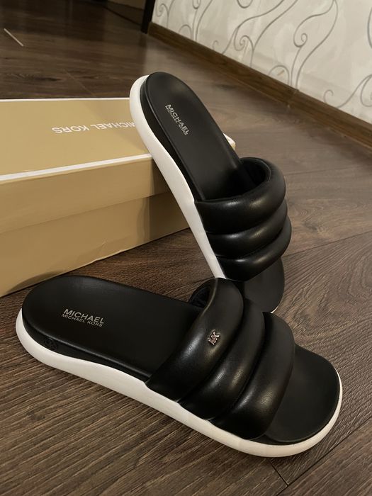 Шлепки босоножки Michael Kors оригинал