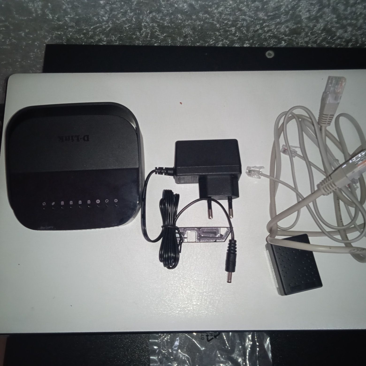 Маршрутизатор D-LINK DSL-2640U/R1A ADSL2+ WiFi N150